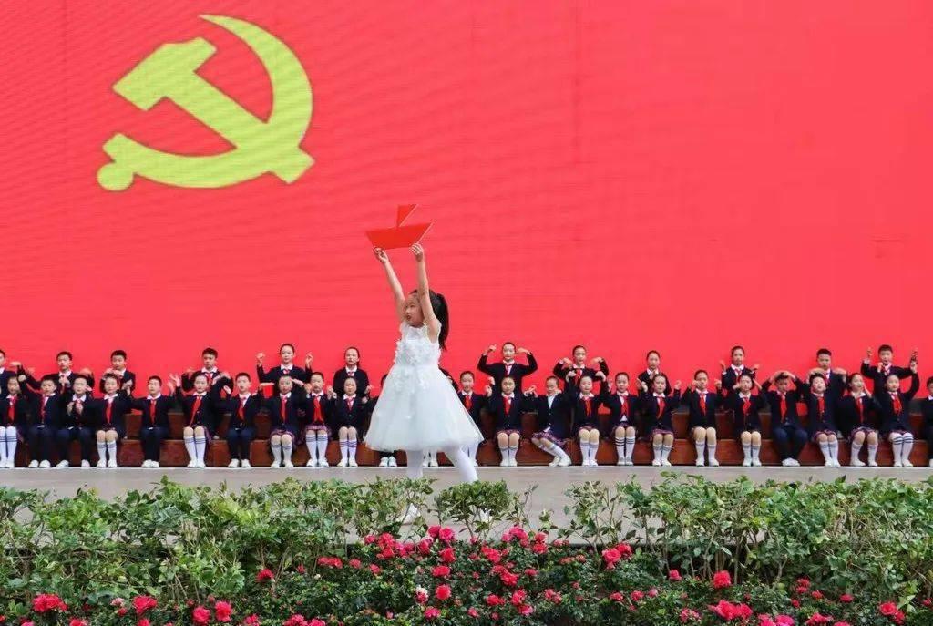 连云港市赣榆区石桥镇：凝心聚力强思想 实干拼搏谱新篇